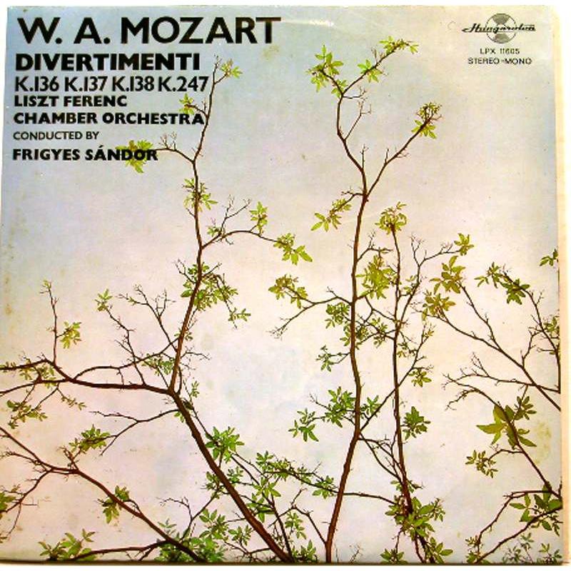 Mozart K.136 K.138 K.247